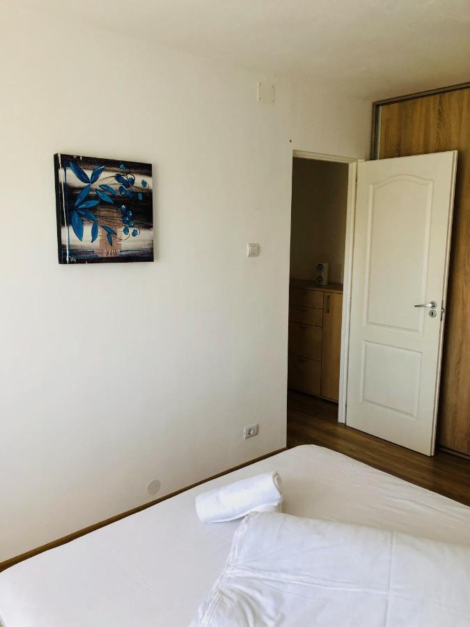 Joy City Sanatatii Apartment *